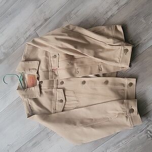 Like New Levi’s Jacket Tan Size Lg